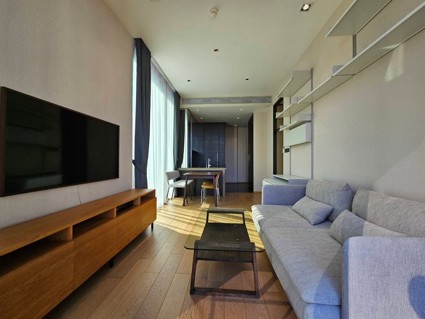 28 ชิดลม บาย  เอสซี แอสเสต - Image 1