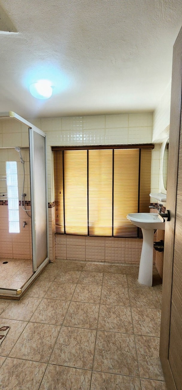 2 Bedroom House For Sale in Fa Ham, Mueang Chiang Mai, Chiang Mai - Image 17