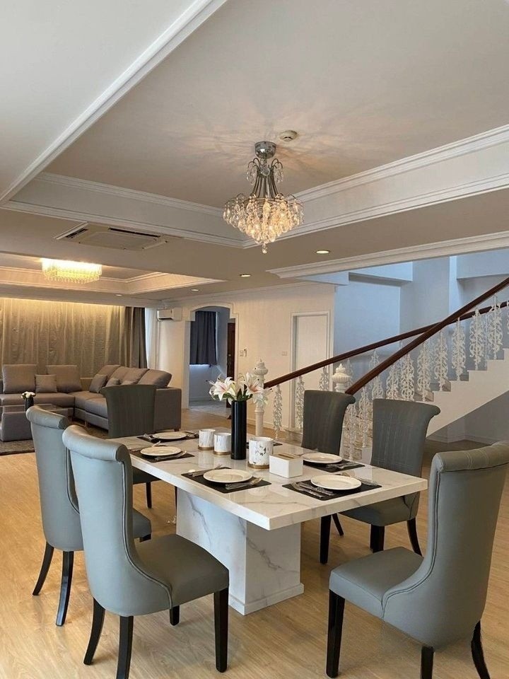 4 卧室 公寓  在  - Image 3