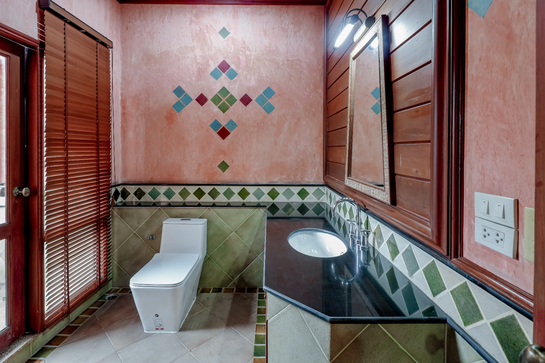7 Bedroom House For Sale in Fa Ham, Mueang Chiang Mai, Chiang Mai - Image 26