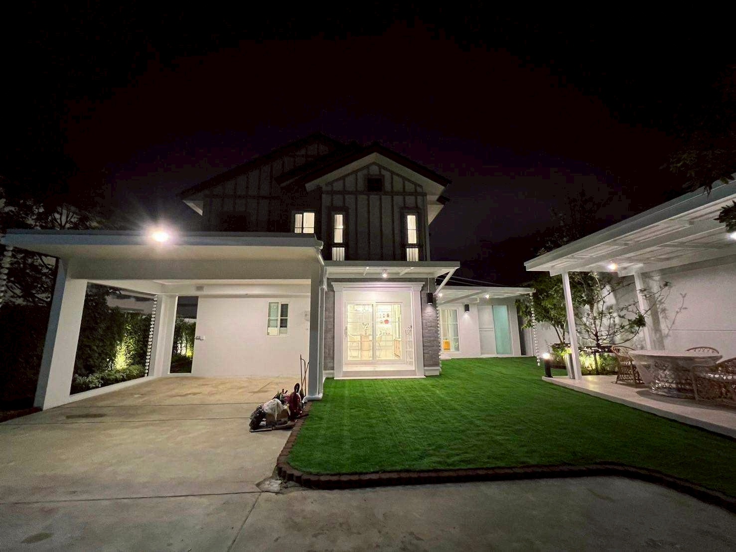 4 ห้องนอน บ้านเดี่ยว สำหรับเช่า ใน บางแก้ว, บางพลี, สมุทรปราการ - Image 1