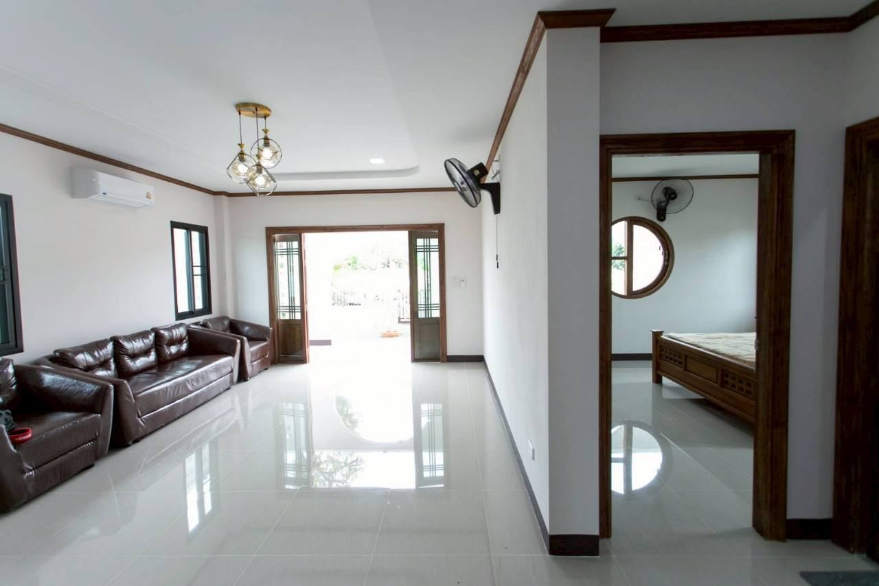 4 Bedroom House For Rent in Rong Wua Daeng, San Kamphaeng, Chiang Mai - Image 4