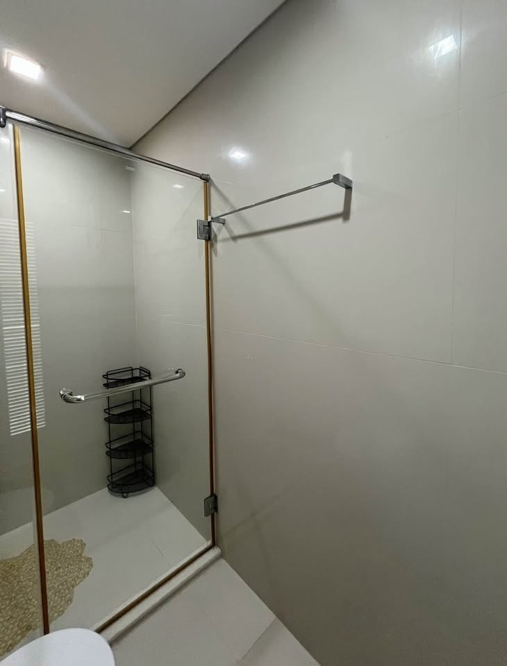 Ivy Thonglor 23 - Image 9