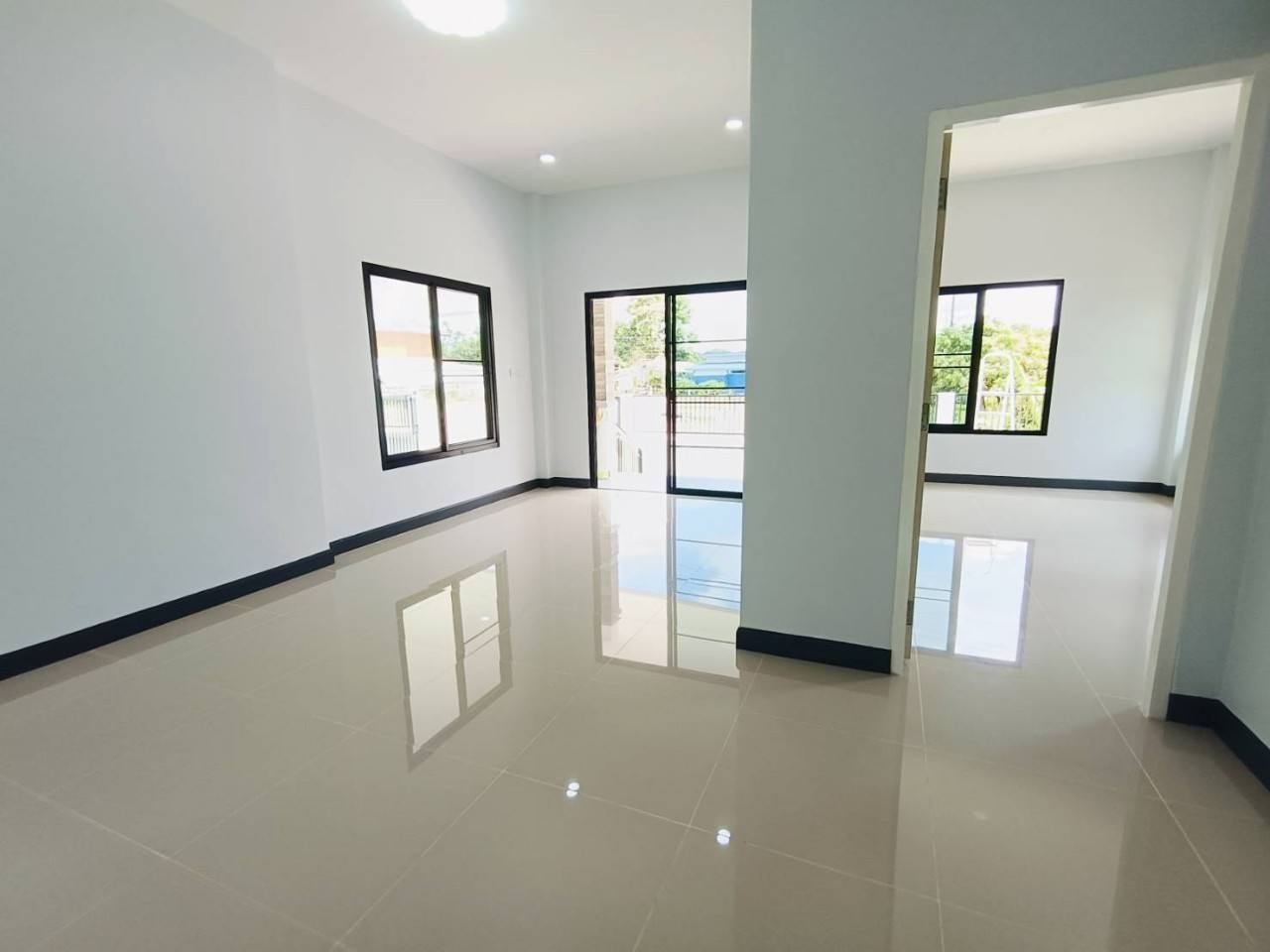 3 Bedroom House For Sale in Nong Tong, Hang Dong, Chiang Mai - Image 5