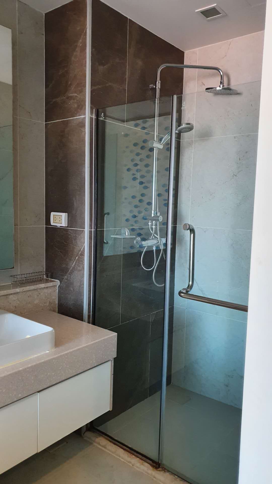 Astra Condo - Image 7
