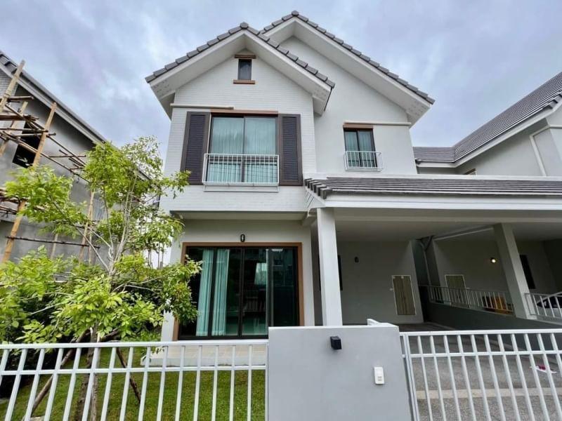 Graceland Family Residences - Image 1