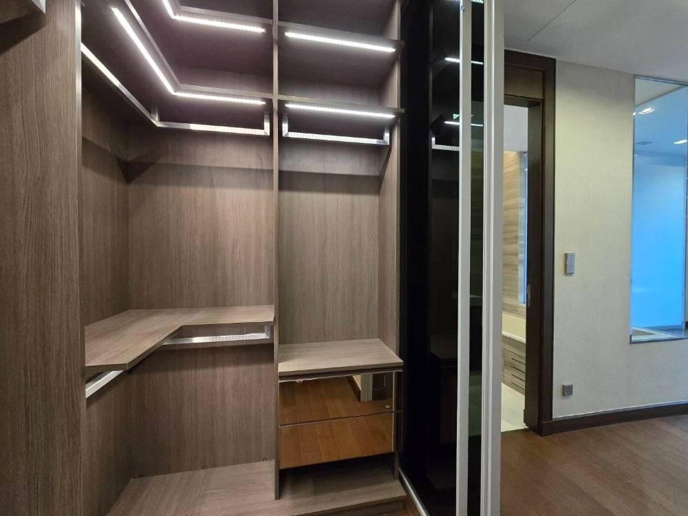 Q1 Sukhumvit Condo by Q House - Image 17