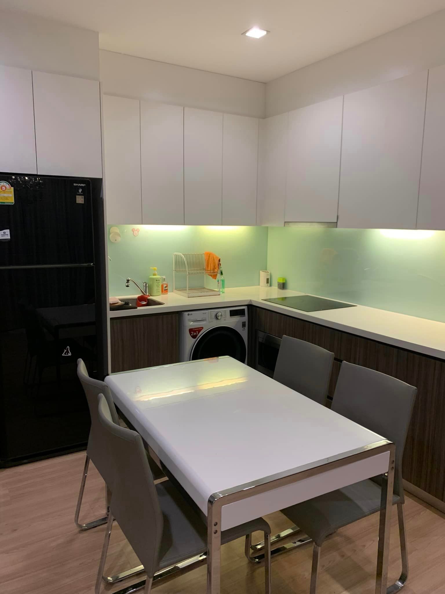 Urbano Absolute Sathon - Taksin - Image 12