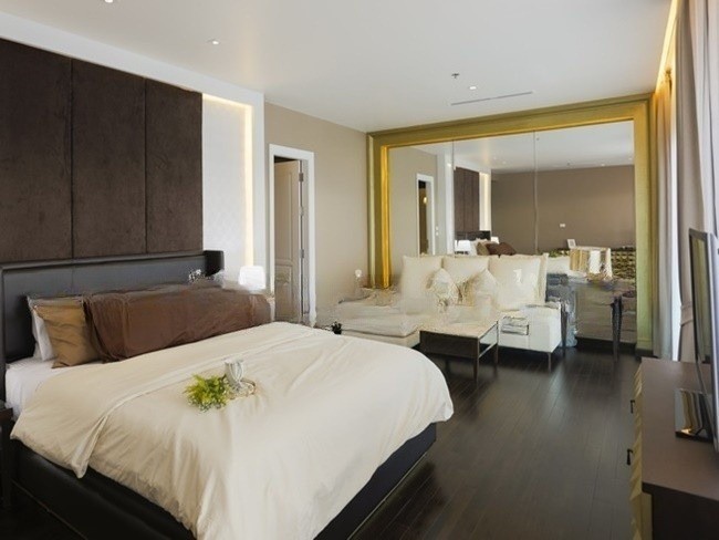 The Shine Condo - Image 1