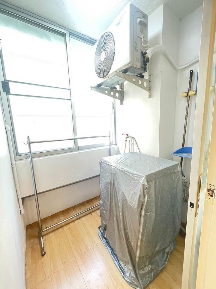 103 Condo Sukkasem - Image 13
