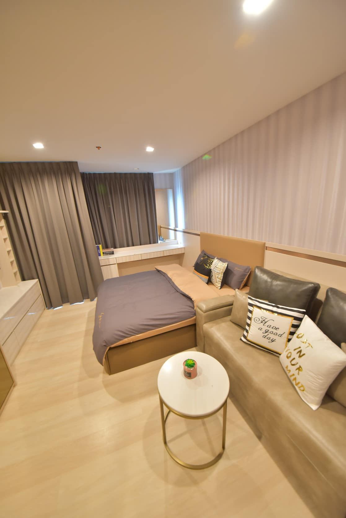 ไลฟ์ วัน ไวร์เลส - Image 3