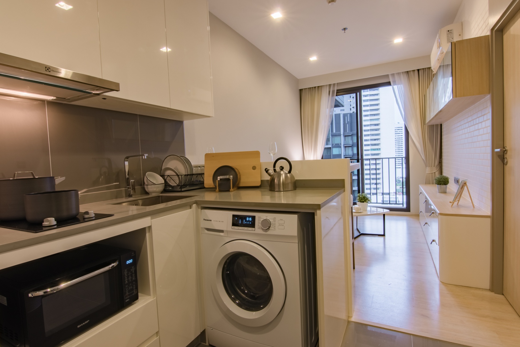 M Thonglor 10 - Image 13