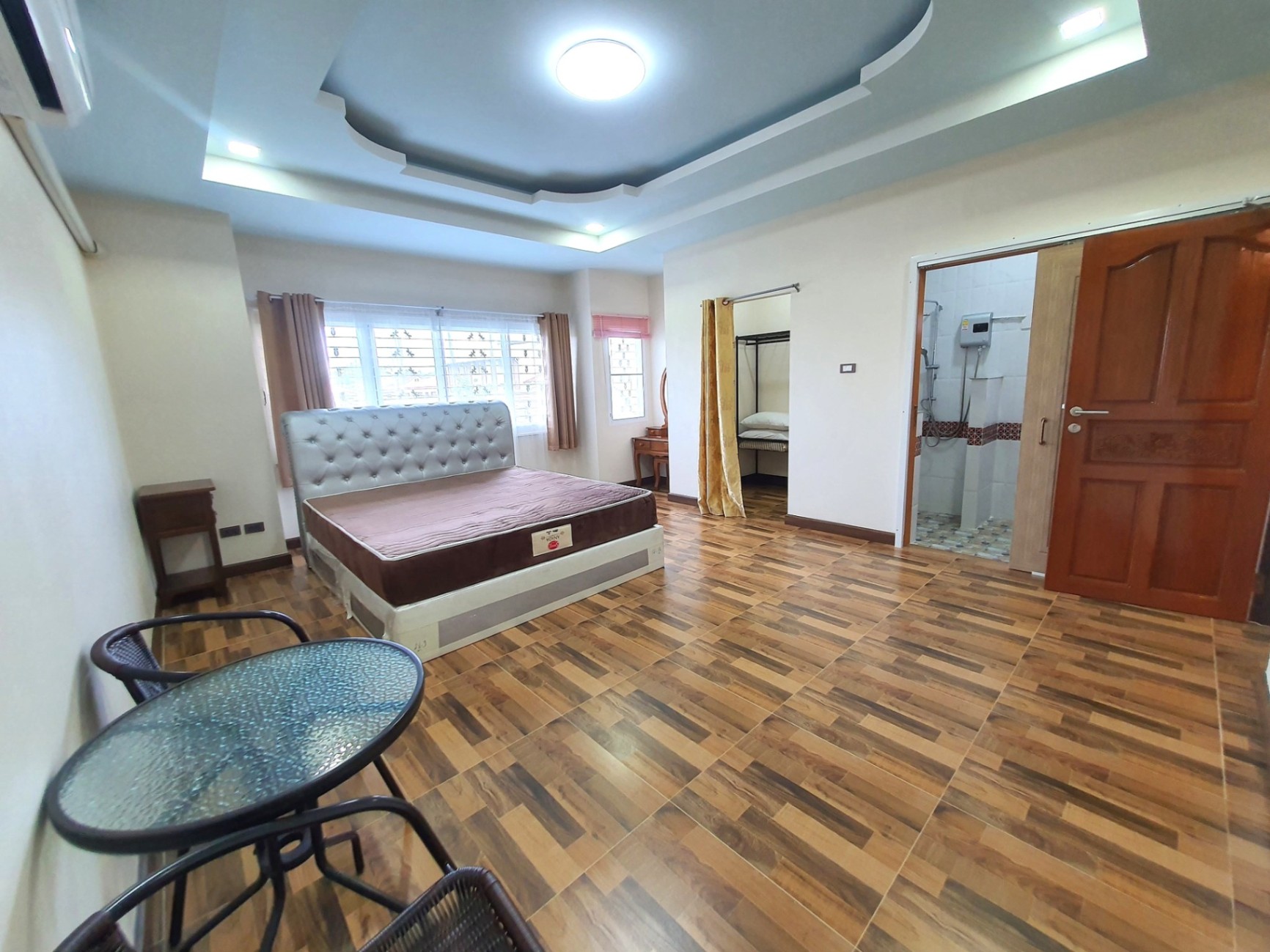 3 Bedroom Townhouse For Rent in Pa Daet, Mueang Chiang Mai, Chiang Mai - Image 5