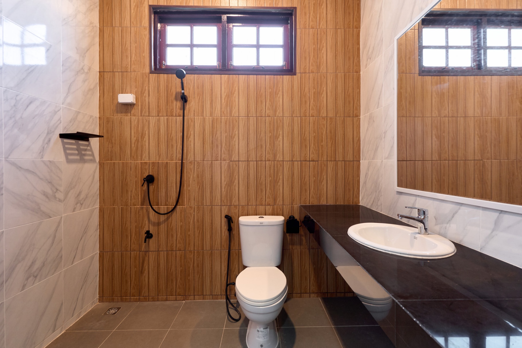 4 Bedroom Townhouse For Sale in Don Kaeo, Mae Rim, Chiang Mai - Image 14