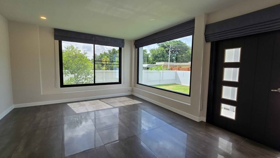 4 Bedroom House For Sale in San Na Meng, San Sai, Chiang Mai - Image 2