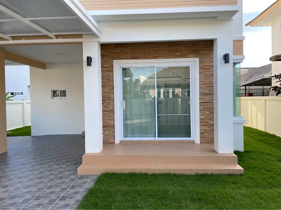 Thanakrit Village - Image 9