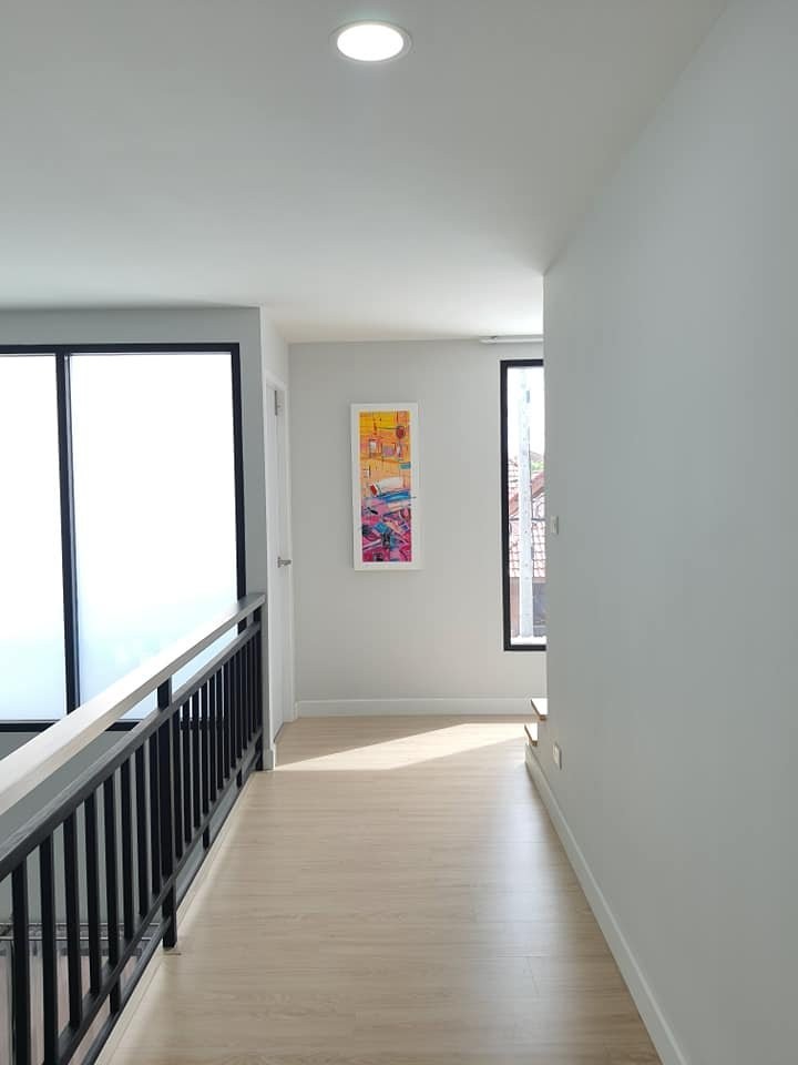 3 Bedroom Townhouse For Rent in Mae Hia, Mueang Chiang Mai, Chiang Mai - Image 6