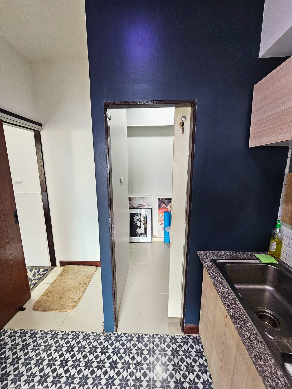 Impress Town Condominium - Image 10