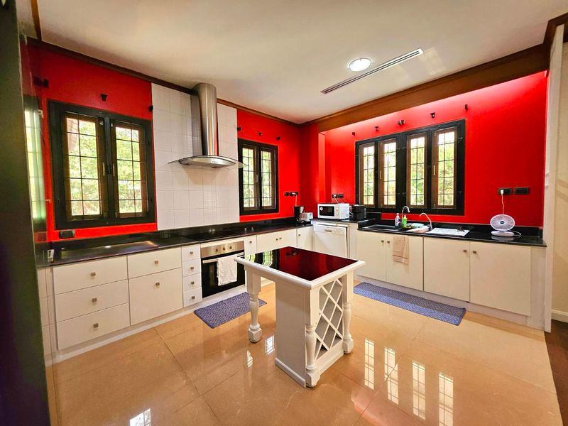 5 Bedroom House For Sale in Mae Sa, Mae Rim, Chiang Mai - Image 7
