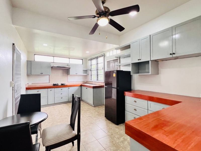 3 卧室 独立房屋  在  - Image 10