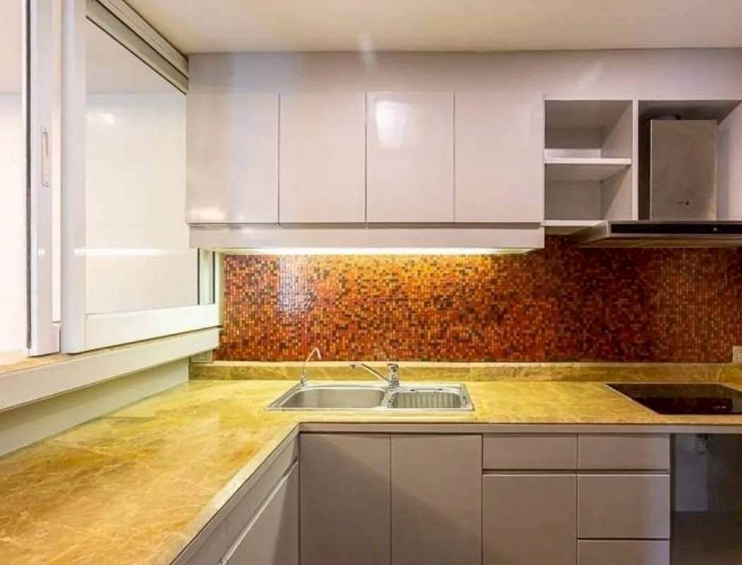 3 Bedroom Condo For Sale in Thung Mahamek, Sathon, Bangkok - Image 4