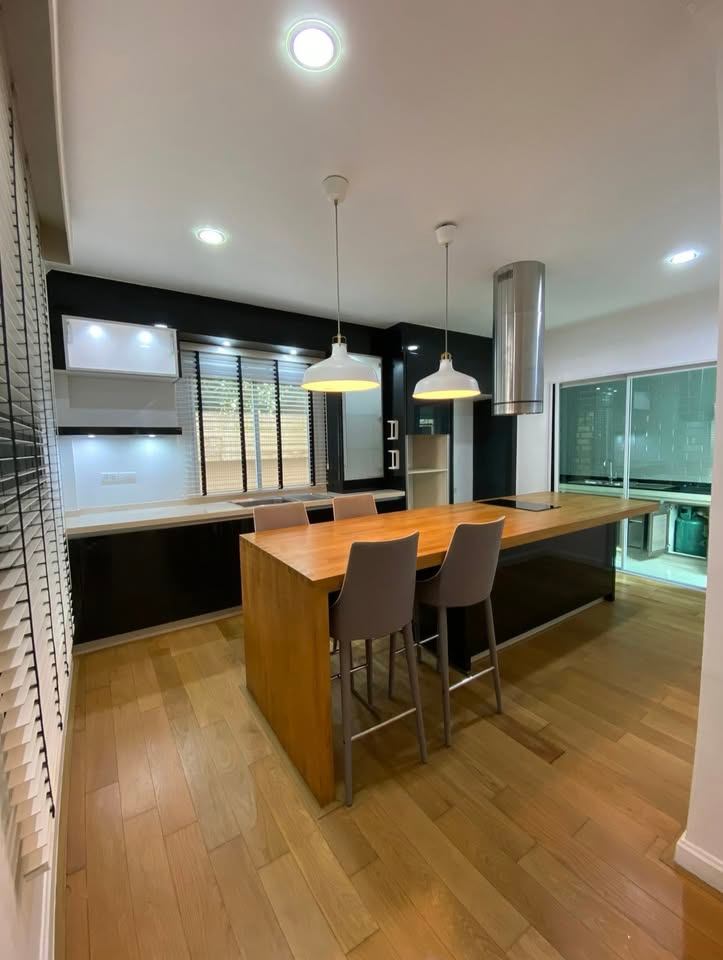 3 Bedroom House For Sale in Saphan Sung, Saphan Sung, Bangkok - Image 16