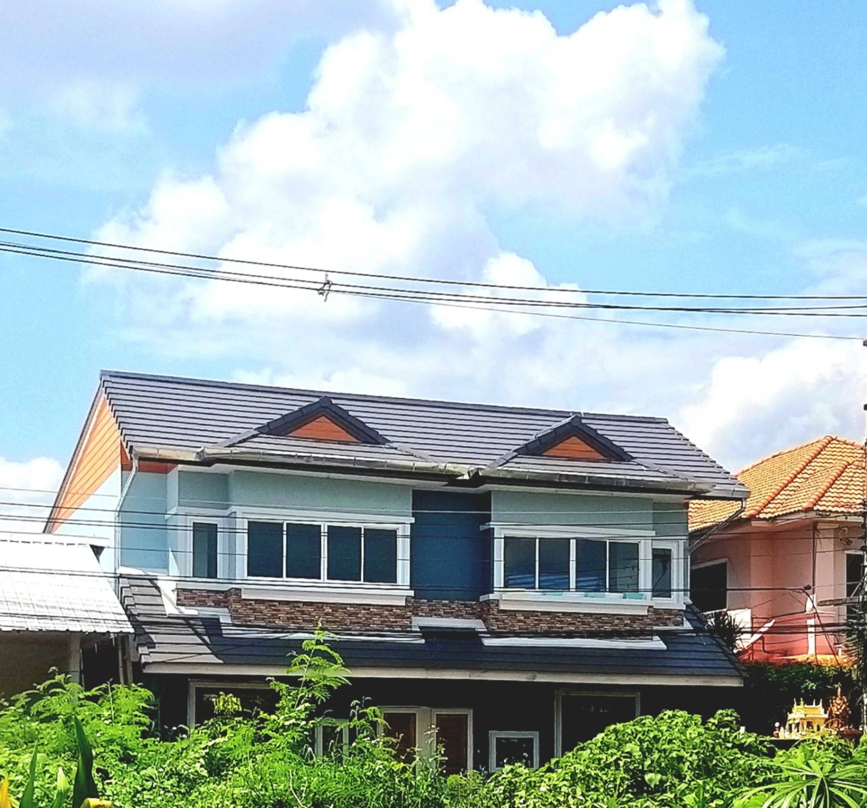 3 Bedroom Townhouse For Rent in Pa Daet, Mueang Chiang Mai, Chiang Mai - Image 1