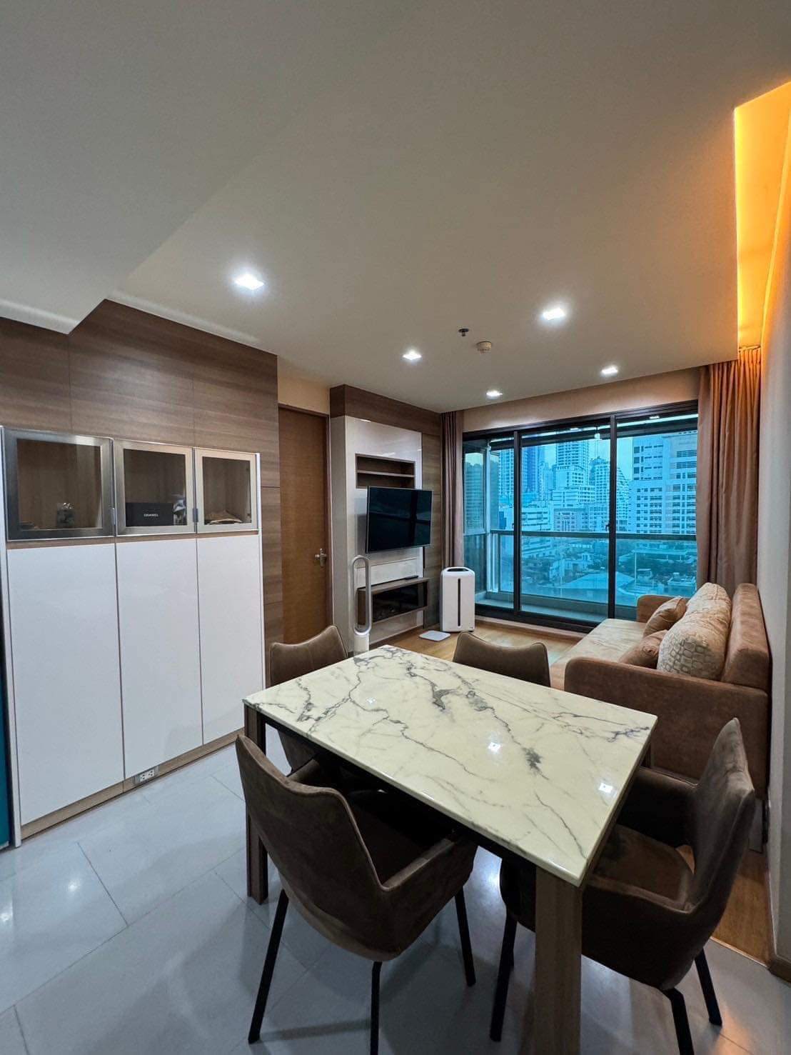 The Address Sathorn - Image 1