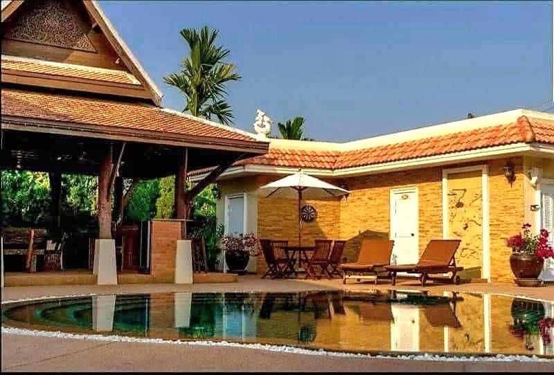 6 Bedroom House For Sale in Saraphi, Saraphi, Chiang Mai - Image 9