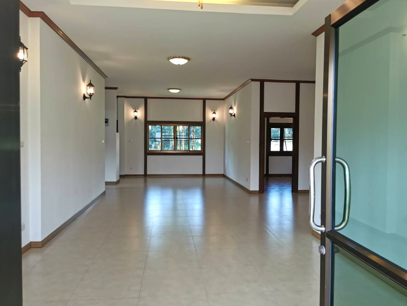 3 Bedroom House For Sale in Ban Pong, Hang Dong, Chiang Mai - Image 2