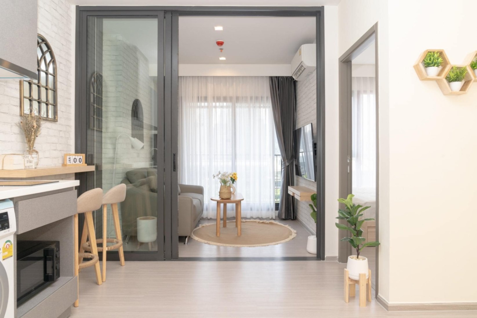 Life Asoke Hype - Image 3