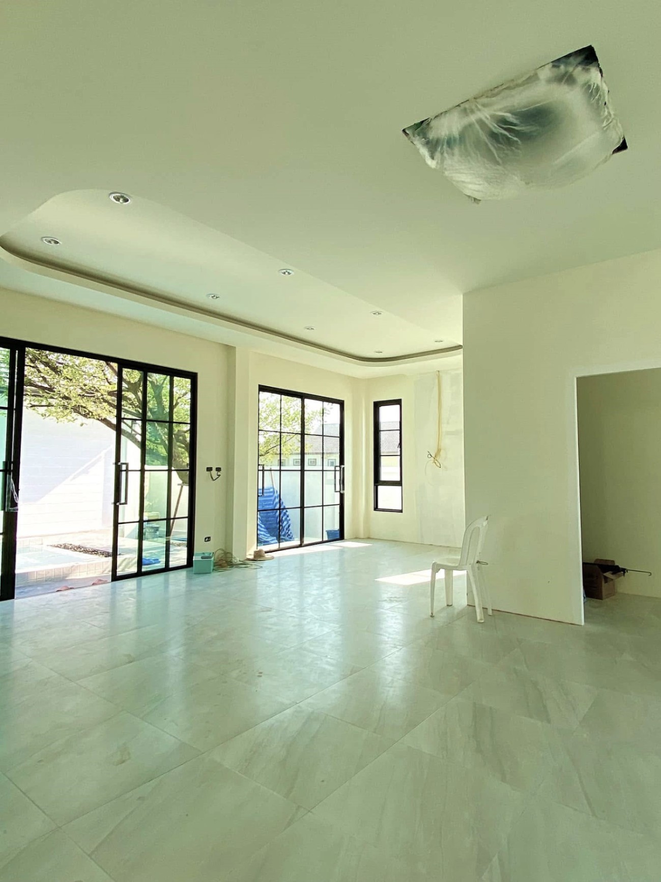 4 Bedroom House For Sale in Ban Waen, Hang Dong, Chiang Mai - Image 3