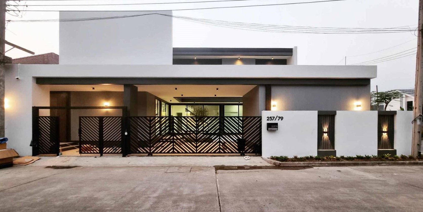 4 Bedroom House For Sale in Ban Waen, Hang Dong, Chiang Mai - Image 2