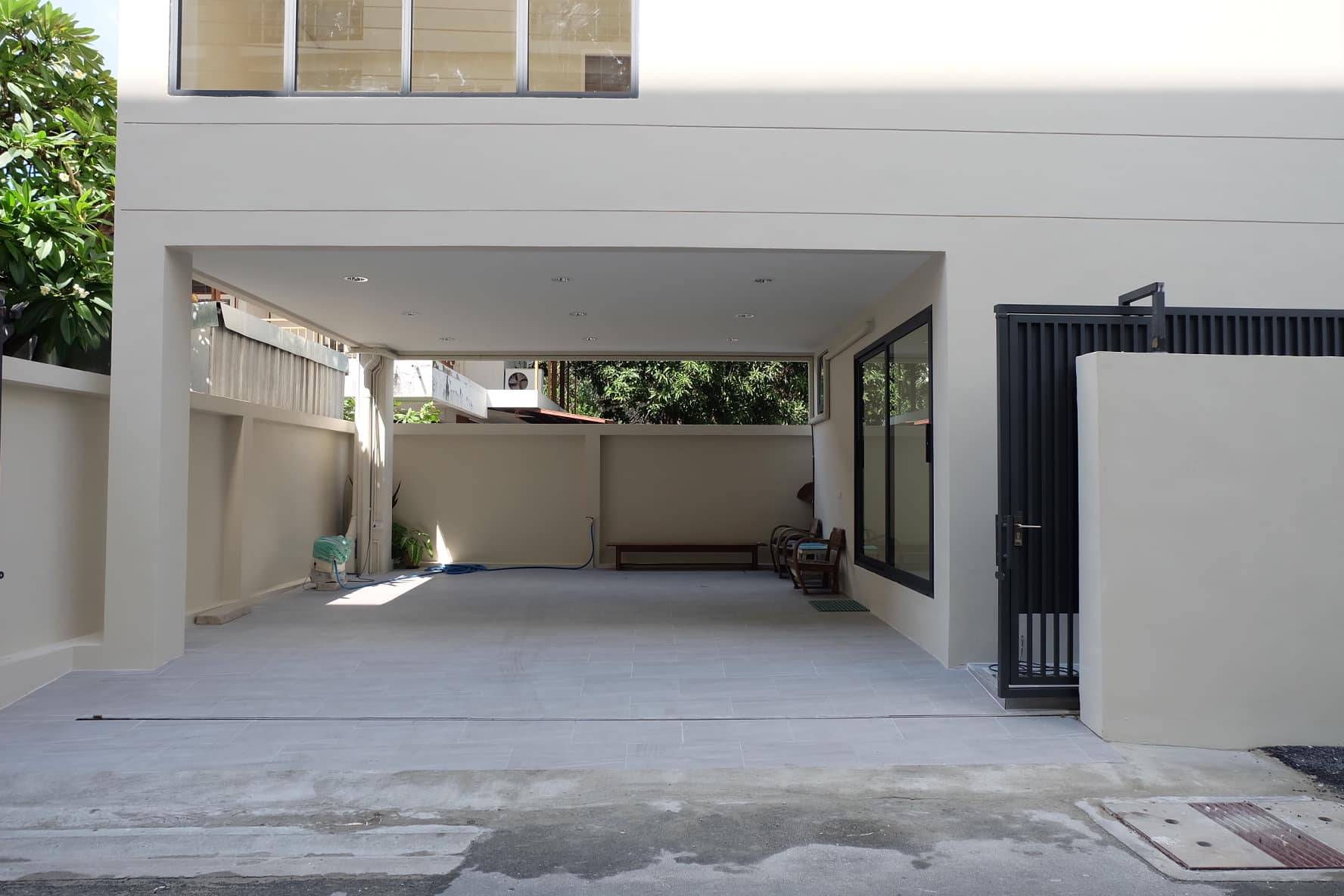  Retail Space For Sale in Sam Sen Nok, Huai Khwang, Bangkok - Image 10