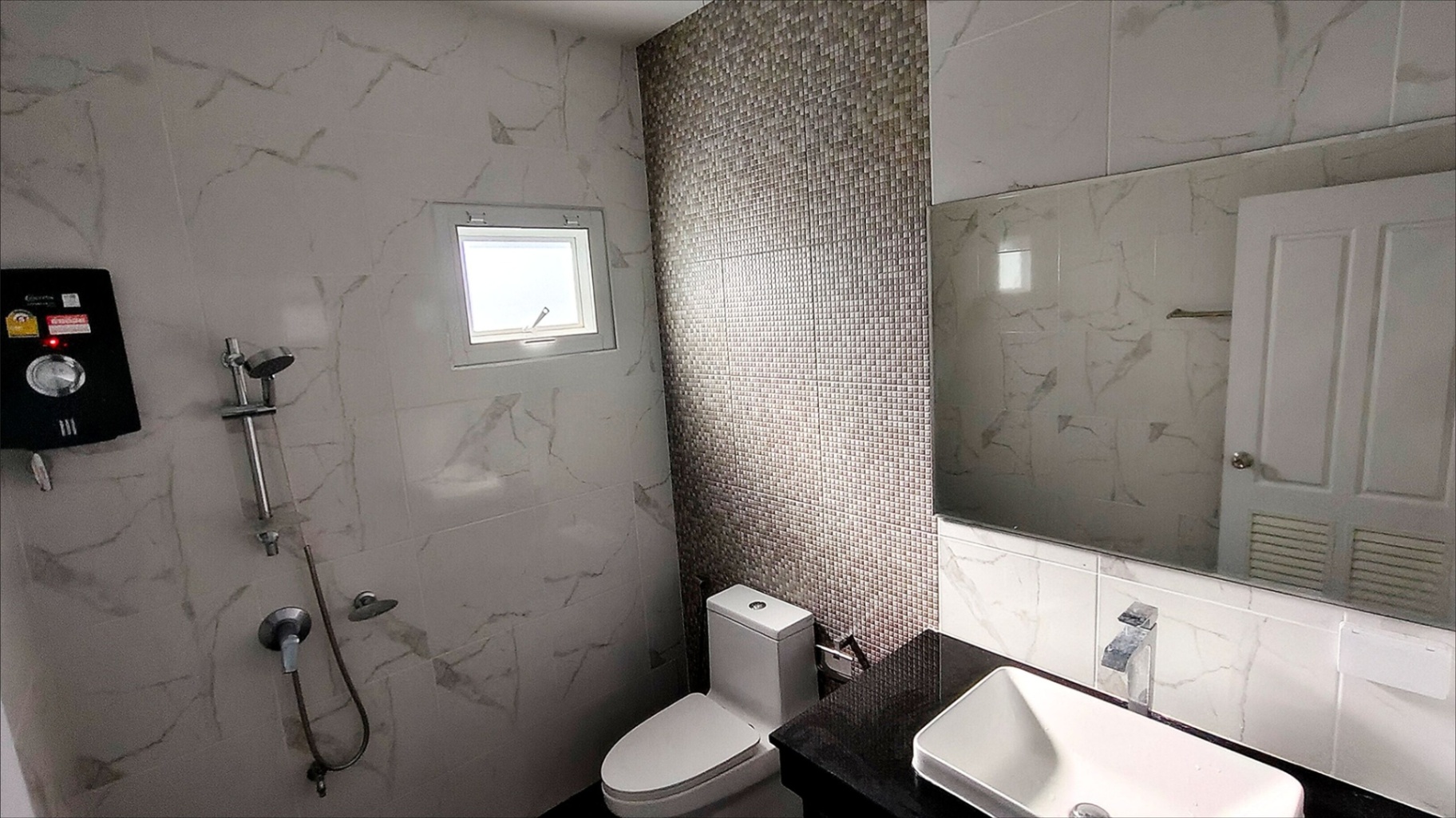 5 Bedroom House For Rent in Pa Lan, Doi Saket, Chiang Mai - Image 3