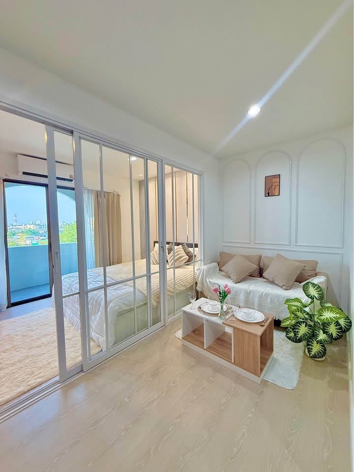 Sereno Airport Condominium - Image 1