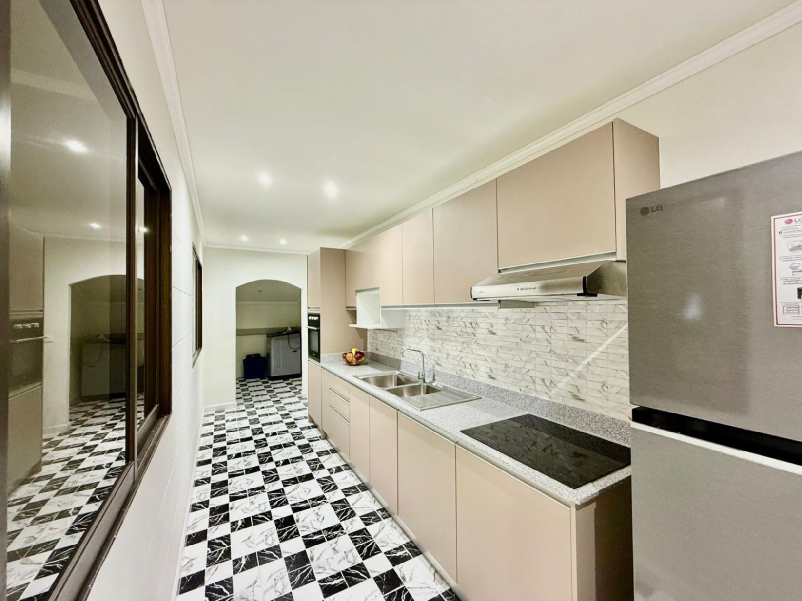4 ห้องนอน บ้านเดี่ยว สำหรับขาย ใน หนองปรือ, บางละมุง, ชลบุรี - Image 20