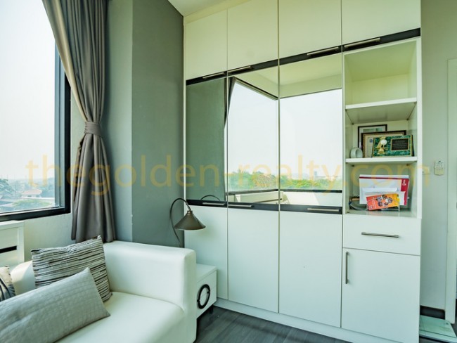 Boat Condo - Image 2