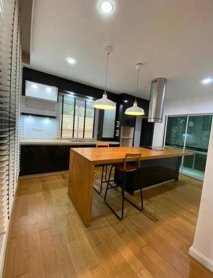 3 Bedroom House For Sale in Saphan Sung, Saphan Sung, Bangkok - Image 5