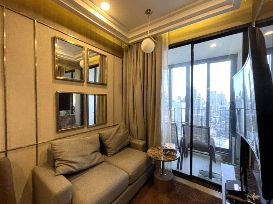 Ashton Chula-Silom - Image 1