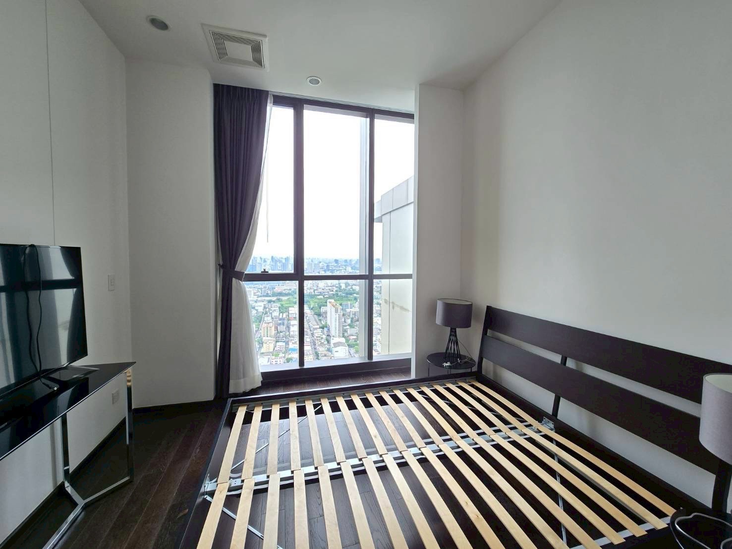 2 Bedroom Condo For Rent in Bang Chak, Phra Khanong, Bangkok - Image 11