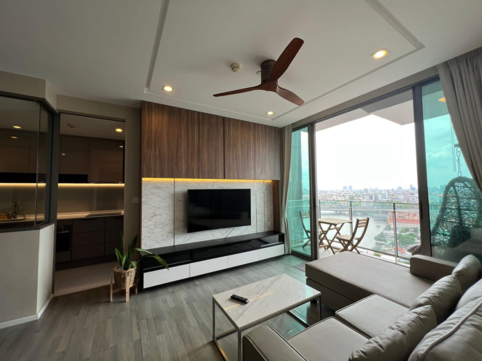 333 Riverside - Image 1