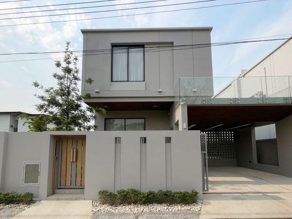 4 卧室 独立房屋 出租 在  - Image 1
