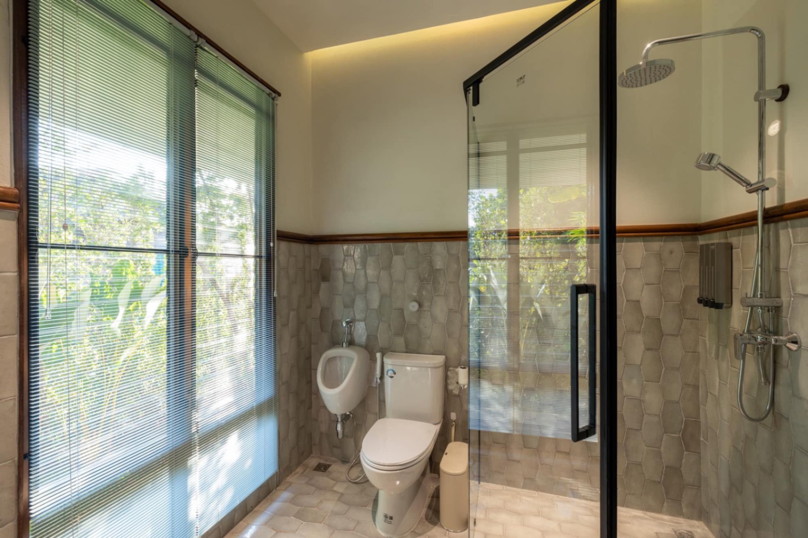 4 卧室 独立房屋  在  - Image 17