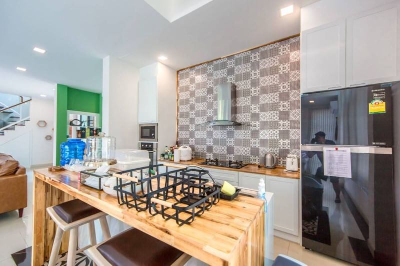 6 Bedroom House For Sale in Hang Dong, Hang Dong, Chiang Mai - Image 13