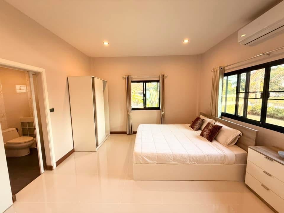 Thanaporn Park Home 5 - Image 9