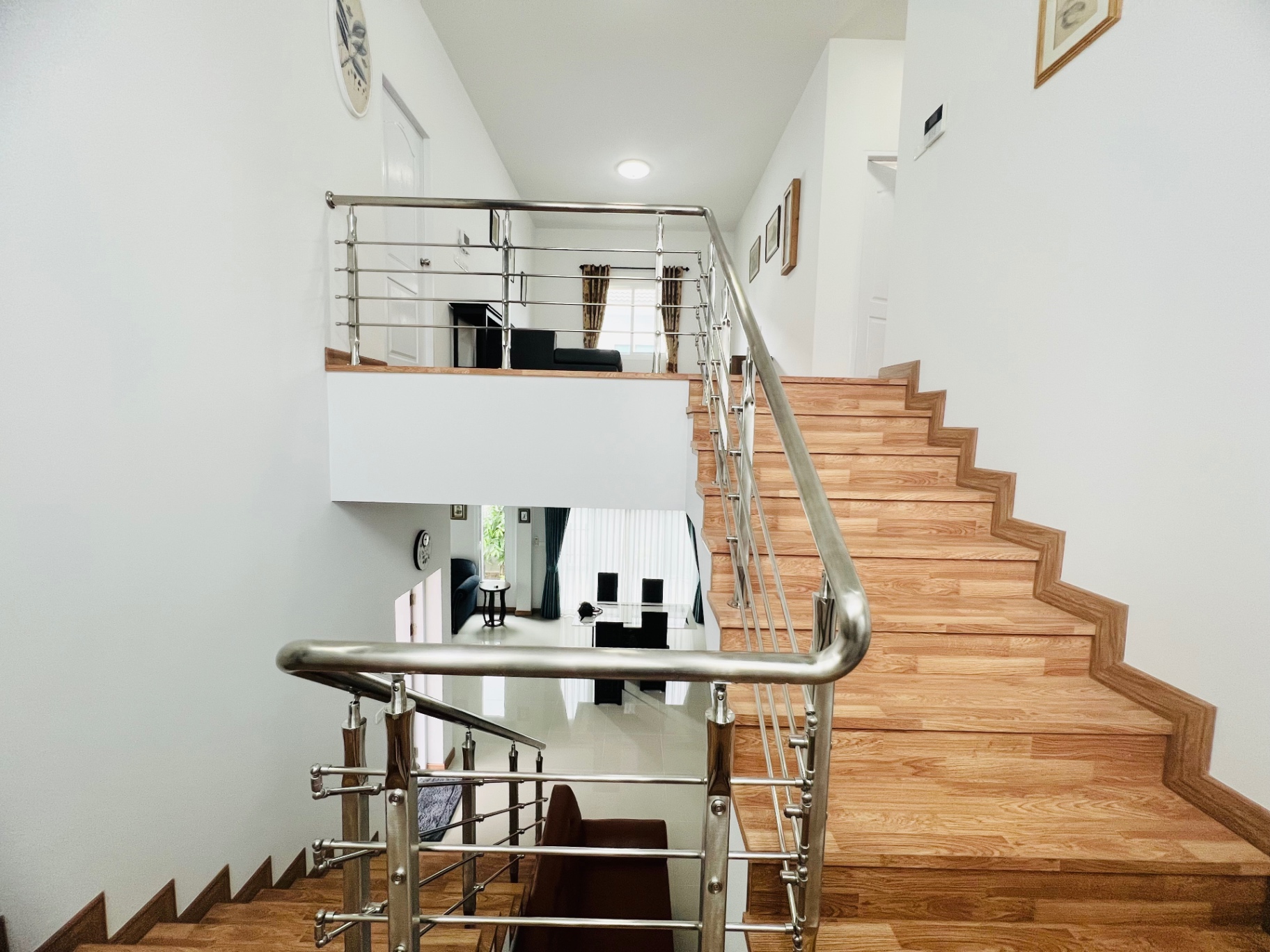San Saran - Mod Chic - Image 16