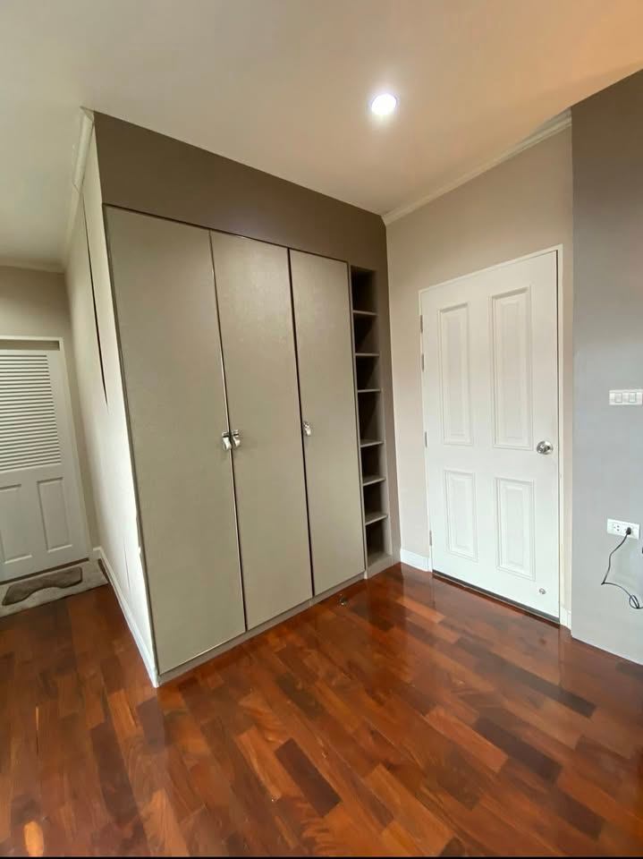 3 Bedroom House For Sale in Saphan Sung, Saphan Sung, Bangkok - Image 25