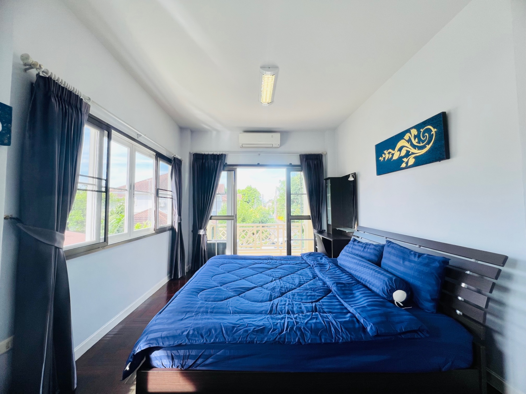 Home in Park - Image 12