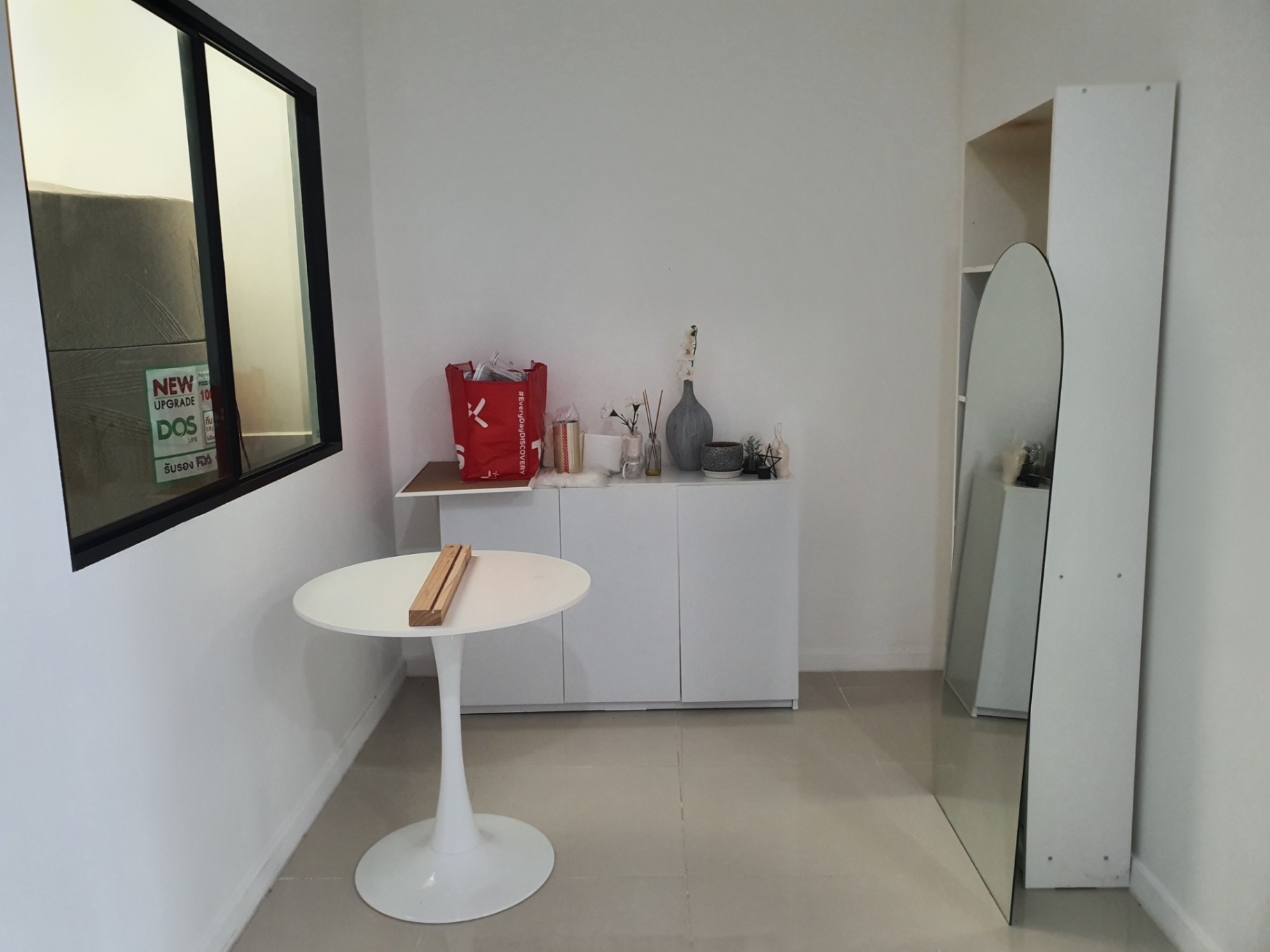 3 Bedroom Townhouse For Sale in Saphan Sung, Saphan Sung, Bangkok - Image 4